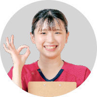 ノテ福祉会で働く介護職の20代女性